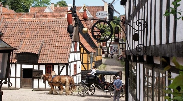 Thị trấn cổ xưa ở thành phố cảng Aarhus