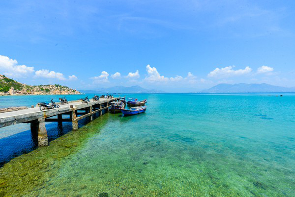 "Hoang đảo Robinson" bí mật nằm lênh đênh giữa vịnh Cam Ranh