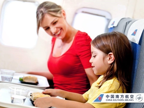 Đặt vé máy bay cho trẻ em trên 2 tuổi tại Nam Thanh