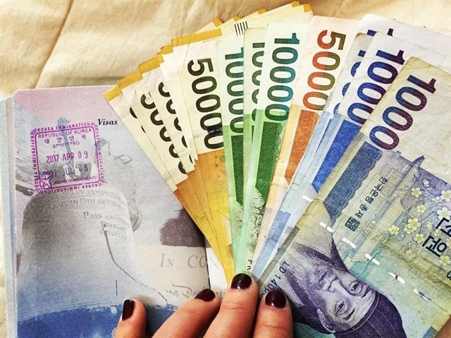 Nên đổi tiền tệ khi đi du lịch Hàn Quốc