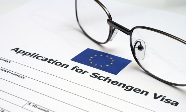 Hồ sơ xin cấp visa Schengen gồm những gì ?