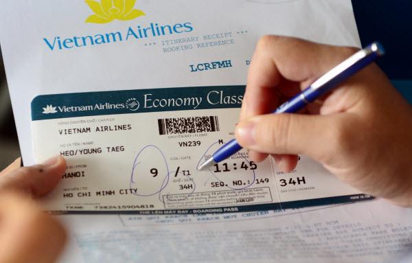 Cách đổi vé máy bay hãng hàng không Vietnam Airline