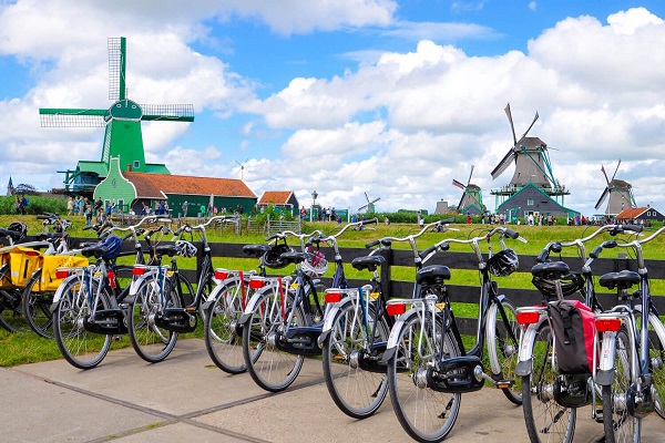 Xe đạp là một phần không thể thiếu trong văn hóa người Hà Lan