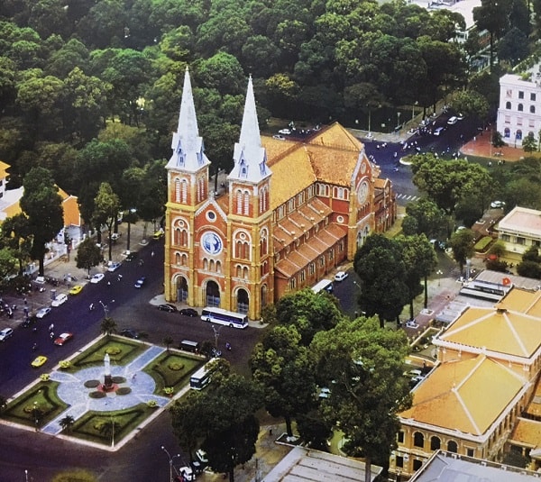 Nhà thờ Đức Bà thành phố Hồ Chính Minh