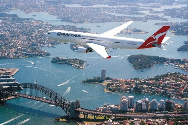 Đặt mua vé máy bay Qantas ở đâu?