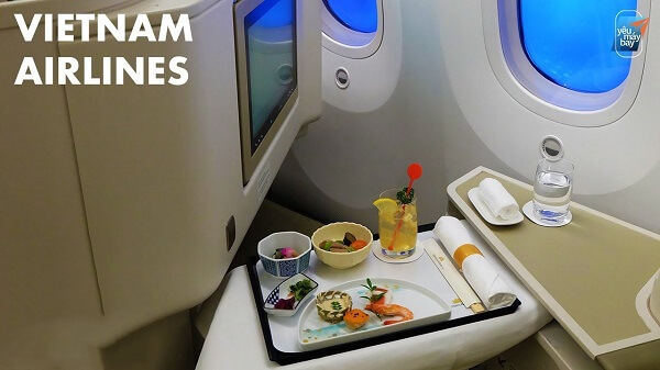 Một bữa ăn dành cho hành khách hạng thương gia của Vietnam Airlines