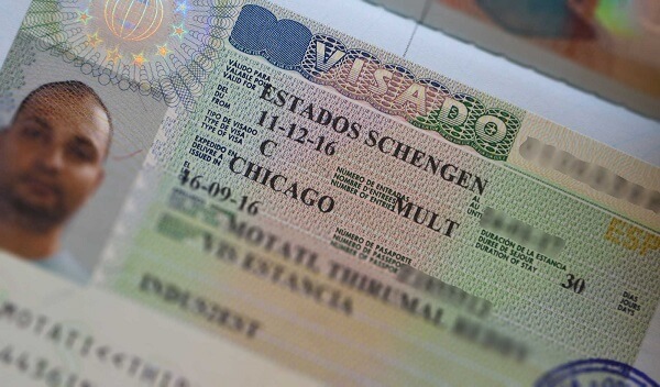 Visa Schengen là tấm vé vàng để bạn du lịch Châu Âu
